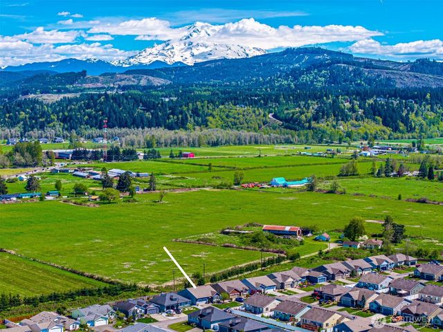 830 Maple Lane SW, Orting, WA 98360