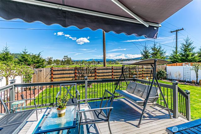 830 Maple Lane SW, Orting, WA 98360