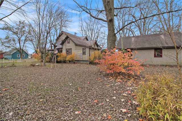 104 W Cross Street, Wanatah, IN 46390