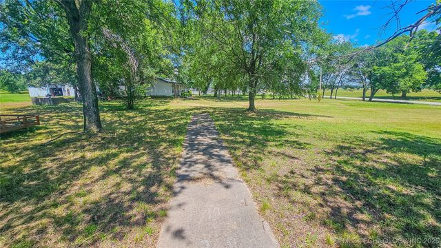 421975 E 1155 Road, Eufaula, OK 74432