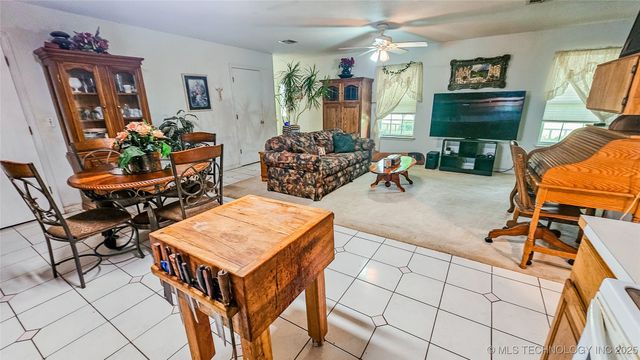 421975 E 1155 Road, Eufaula, OK 74432