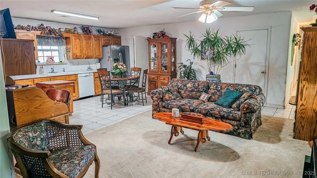 421975 E 1155 Road, Eufaula, OK 74432