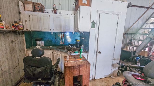 421975 E 1155 Road, Eufaula, OK 74432