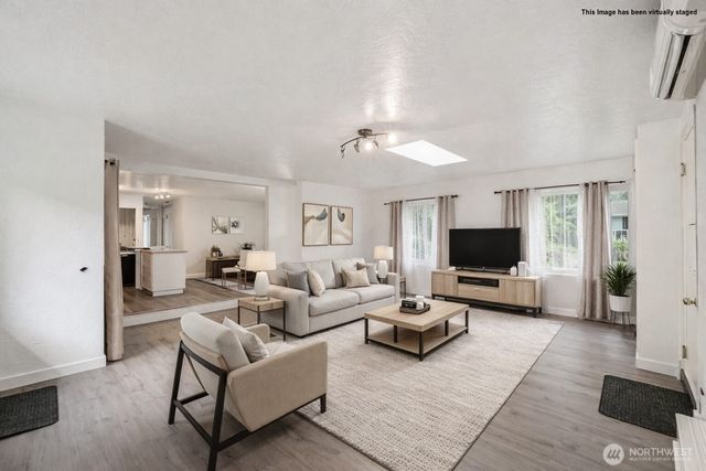 20911 W Richmond Road, Bothell, WA 98021