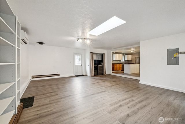 20911 W Richmond Road, Bothell, WA 98021