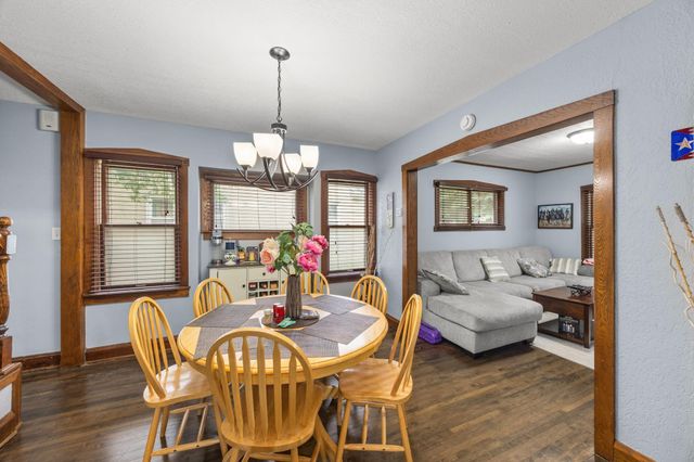3810 Thomas Avenue N, Minneapolis, MN 55412