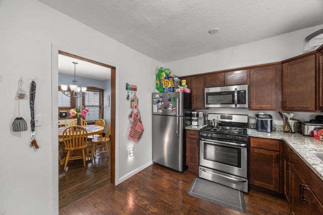 3810 Thomas Avenue N, Minneapolis, MN 55412
