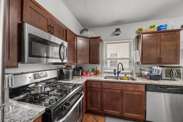 3810 Thomas Avenue N, Minneapolis, MN 55412