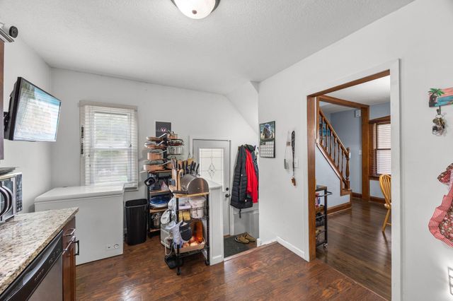 3810 Thomas Avenue N, Minneapolis, MN 55412