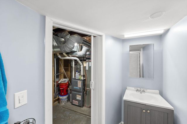 3810 Thomas Avenue N, Minneapolis, MN 55412