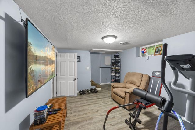 3810 Thomas Avenue N, Minneapolis, MN 55412