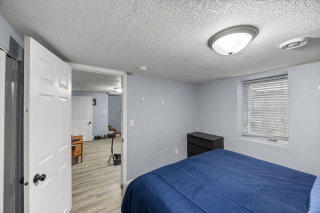 3810 Thomas Avenue N, Minneapolis, MN 55412