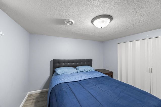 3810 Thomas Avenue N, Minneapolis, MN 55412