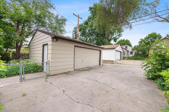3810 Thomas Avenue N, Minneapolis, MN 55412