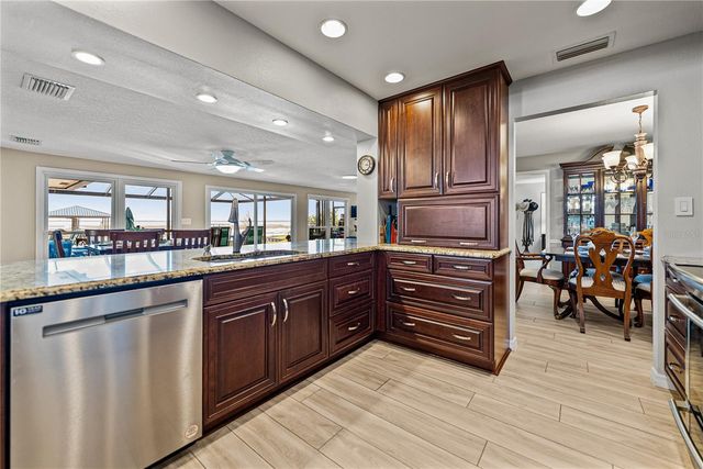 344 SUNSHINE DRIVE, Lake Wales, FL 33859