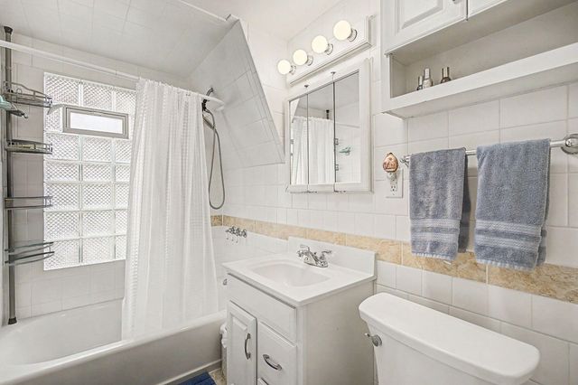80 Garrison Avenue, Battle Creek, MI 49017