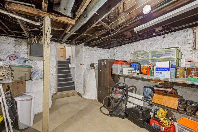 80 Garrison Avenue, Battle Creek, MI 49017