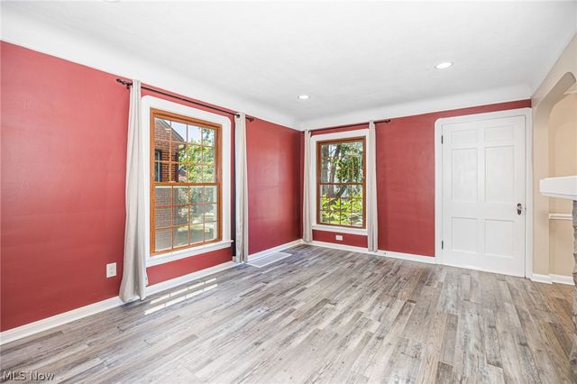 6145 Stanbury Road, Parma, OH 44129