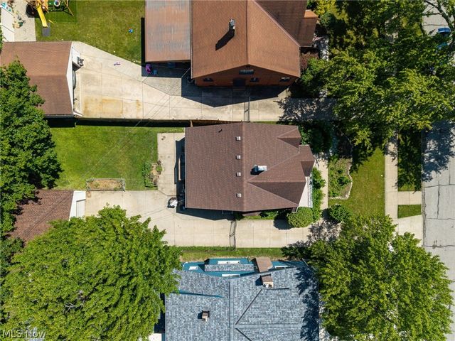 6145 Stanbury Road, Parma, OH 44129