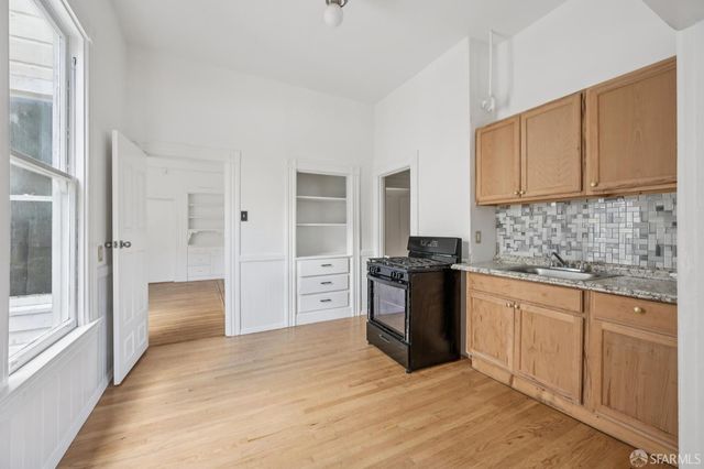 1016 Noe Street B, San Francisco, CA 94114