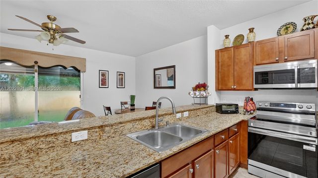 8926 SW 19th St, Miramar, FL 33025
