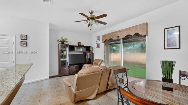 8926 SW 19th St, Miramar, FL 33025