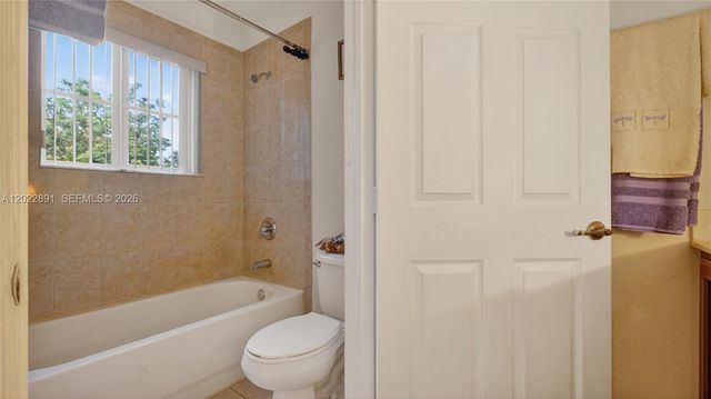 8926 SW 19th St, Miramar, FL 33025