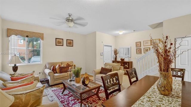8926 SW 19th St, Miramar, FL 33025