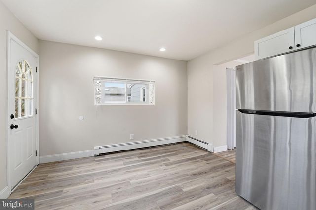 909 SPRUCE AVE, Pleasantville, NJ 08232