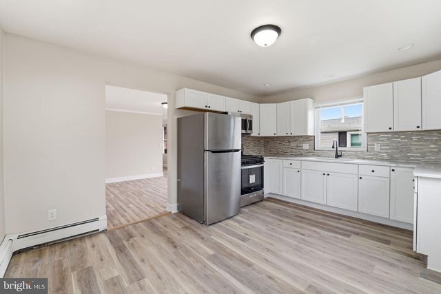 909 SPRUCE AVE, Pleasantville, NJ 08232