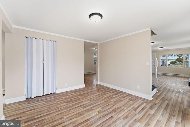 909 SPRUCE AVE, Pleasantville, NJ 08232