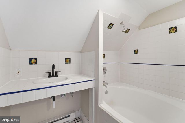 909 SPRUCE AVE, Pleasantville, NJ 08232