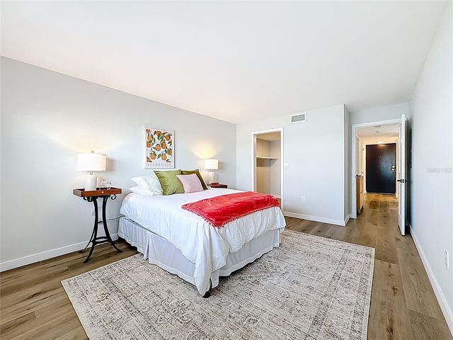 7050 SUNSET DRIVE S 912, South Pasadena, FL 33707