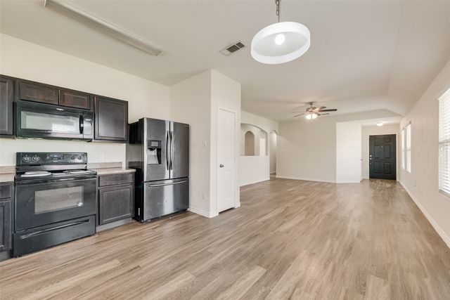 12851 Kyla Jean Court, Dallas, TX 75253