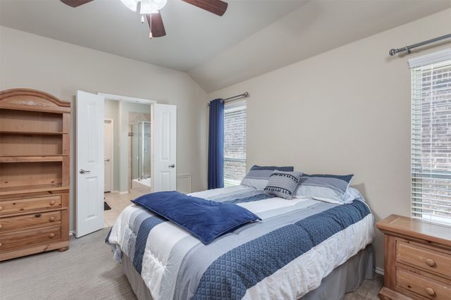 912 Lake Cypress Lane, Little Elm, TX 75068