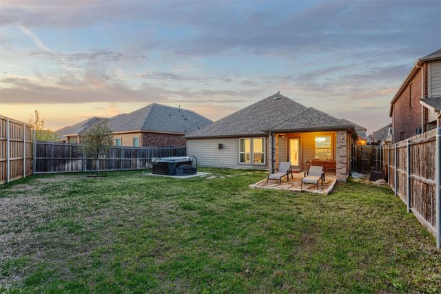912 Lake Cypress Lane, Little Elm, TX 75068