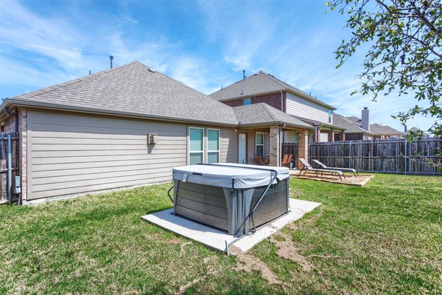 912 Lake Cypress Lane, Little Elm, TX 75068