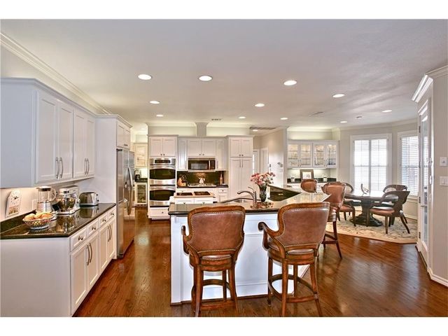 6617 Pine Valley Place, Fort Worth, TX 76132