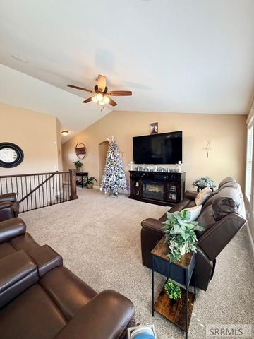 7647 S Packbridge Lane, Idaho Falls, ID 83406