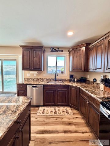 7647 S Packbridge Lane, Idaho Falls, ID 83406