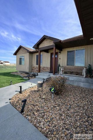 7647 S Packbridge Lane, Idaho Falls, ID 83406