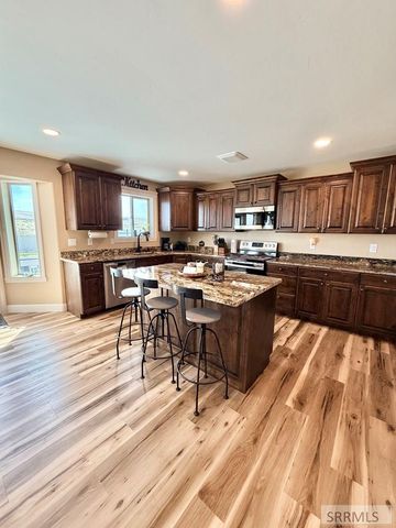 7647 S Packbridge Lane, Idaho Falls, ID 83406