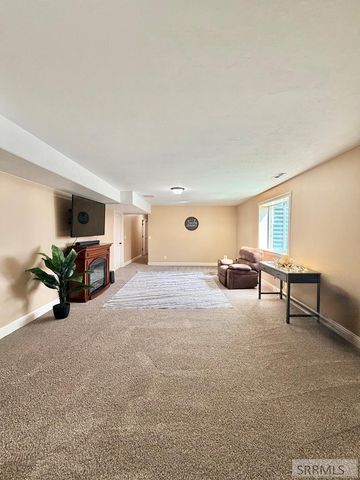 7647 S Packbridge Lane, Idaho Falls, ID 83406