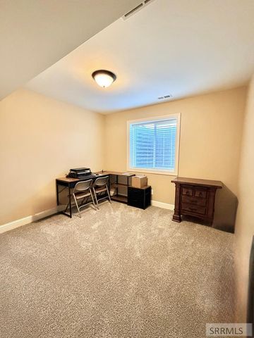 7647 S Packbridge Lane, Idaho Falls, ID 83406