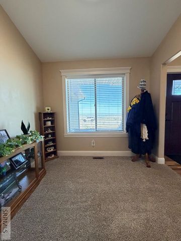 7647 S Packbridge Lane, Idaho Falls, ID 83406