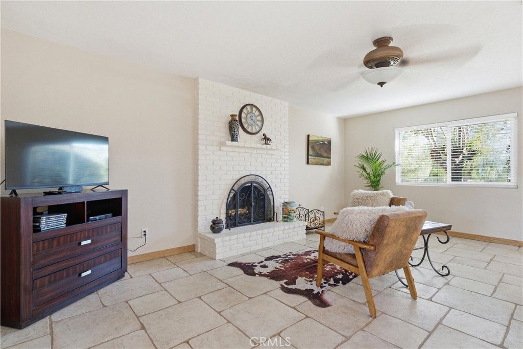33210 Dorama Avenue, Acton, CA 93510 — photo 5