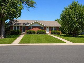 904 SE 3rd Terrace, Lee's Summit, MO 64063