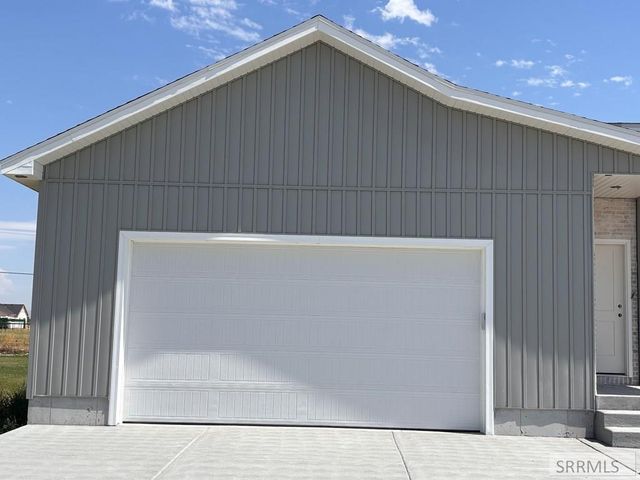 34 N Currant Lane, Rigby, ID 83442