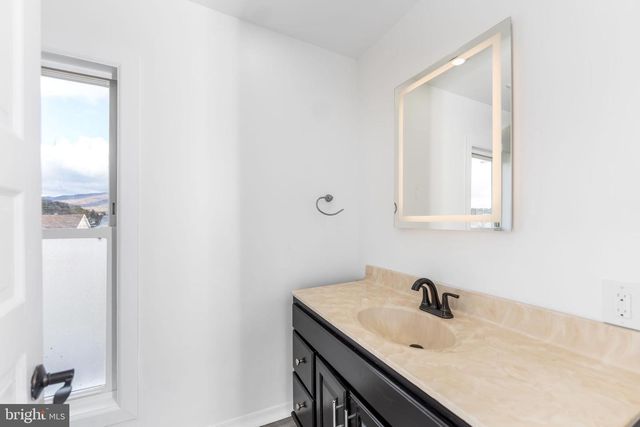 46 CENTRAL AVE, Lewistown, PA 17044