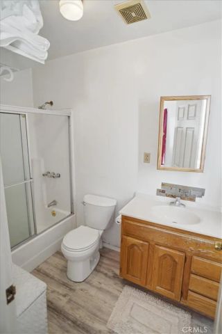 1257 N New Hampshire, Los Angeles, CA 90029